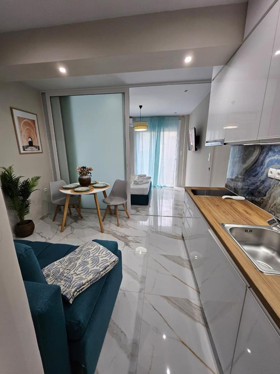 Agora Luxury Apartment 7 Лоутраки Экстерьер фото