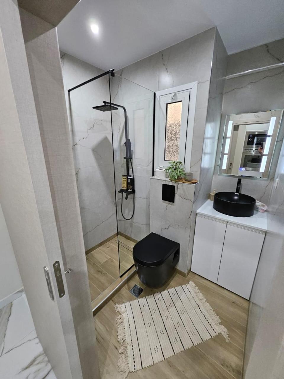 Agora Luxury Apartment 7 Лоутраки Экстерьер фото